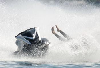 Sécurité des locations nautiques : appel à des mesures strictes après le drame des footballeurs marocains Sécurité des locations nautiques : appel à des mesures strictes après le drame des footballeurs marocains jet ski accident