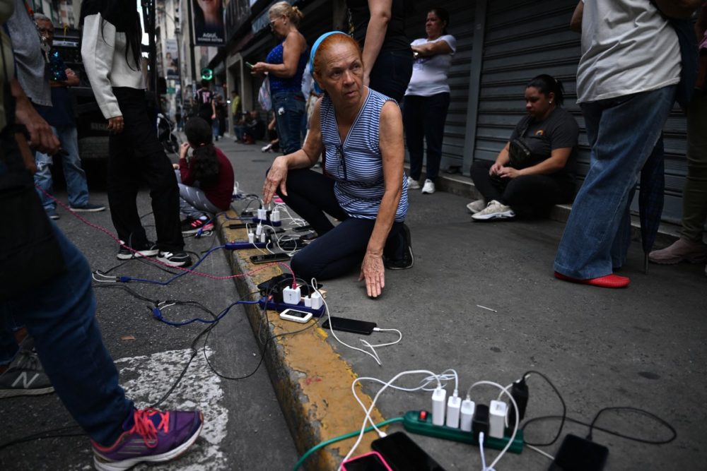 AFP 20240830 36F68WE v2 Preview TopshotVenezuelaElectricityBlackout