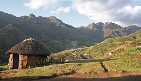 Explorer le Lesotho apres le match Maroc Lesotho Un royaume enclave aux paysages epoustouflants 2