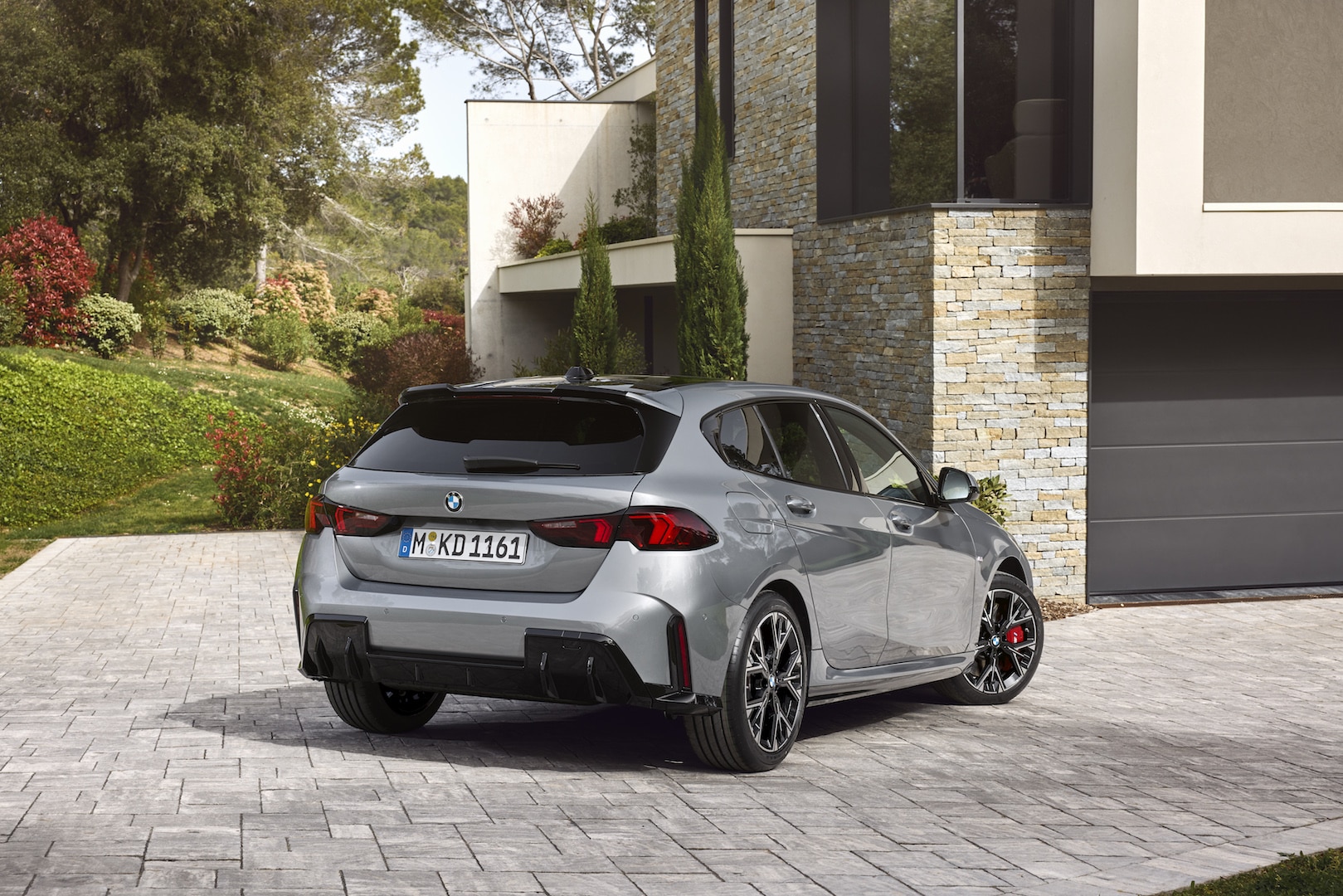 La nouvelle BMW Série 1, le plaisir de conduire renouvelé dans un esprit durable bmw La nouvelle BMW Serie 1 le plaisir de conduire renouvele dans un esprit durable3