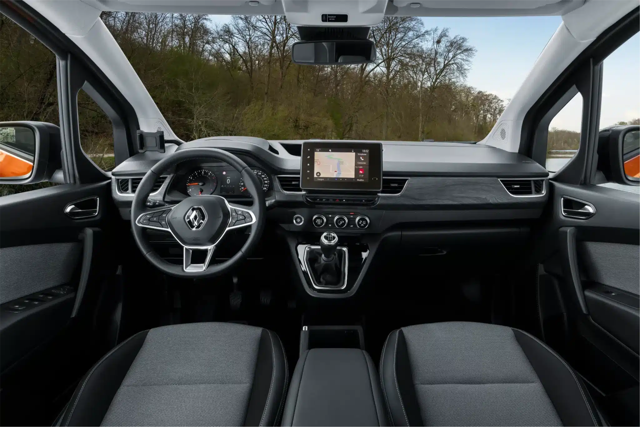 Nouveau Renault Kangoo 3 : un combispace familial qui monte en gamme kangoo Nouveau Renault Kangoo 3 un combispace familial qui monte en gamme4 scaled