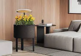 LG révolutionne le jardinage d'intérieur avec une lampe intelligente multifonction au CES 2025 LG LG revolutionne le jardinage dinterieur avec une lampe intelligente multifonction au CES 2025 2