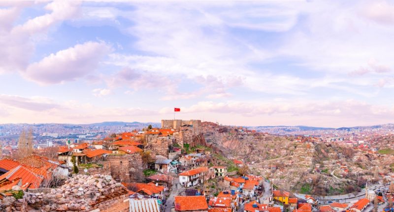 Ankara : Entre histoire millénaire et modernité dynamique, une capitale à explorer Ankara citadelle ankara e1562762262713