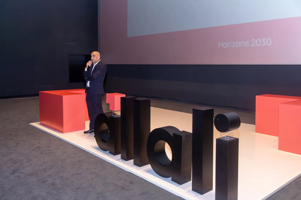 Le Groupe Allali présente sa nouvelle identité visuelle pour Horizons 2030 Allali Le Groupe Allali presente sa nouvelle identite visuelle pour Horizons 2030 1