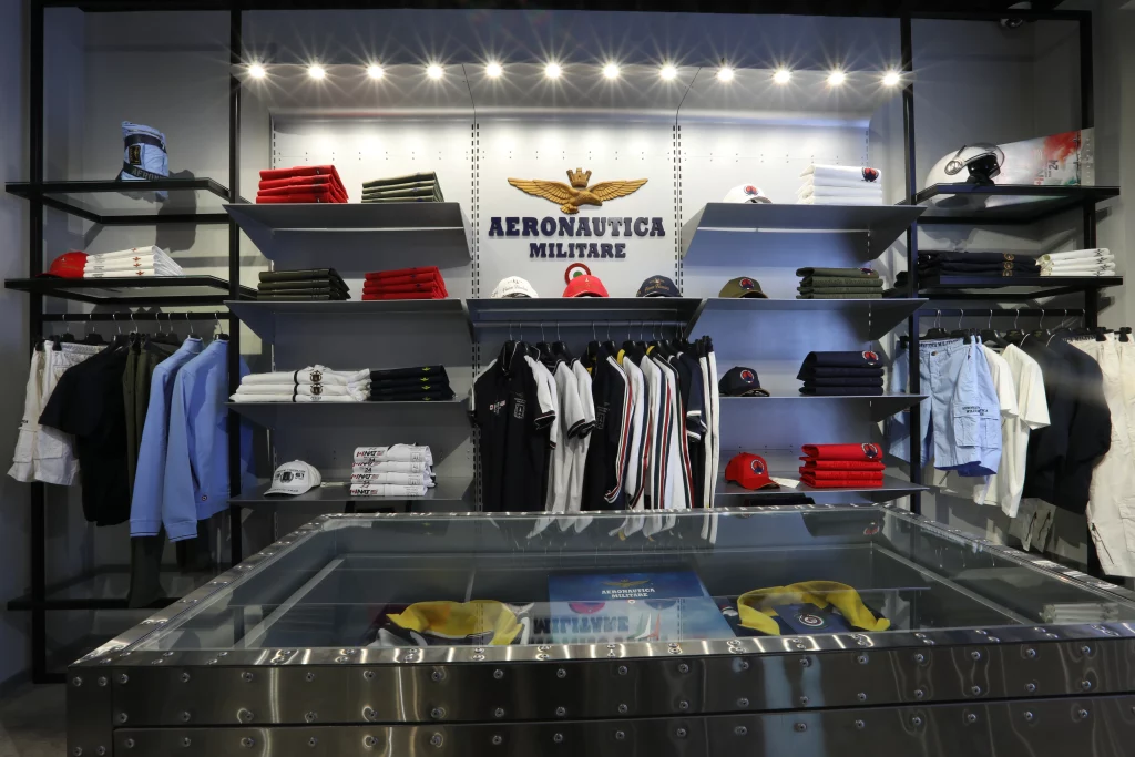 Aeronautica Militare ouvre son premier magasin au Maroc Aeronautica Militare 8W6A2931