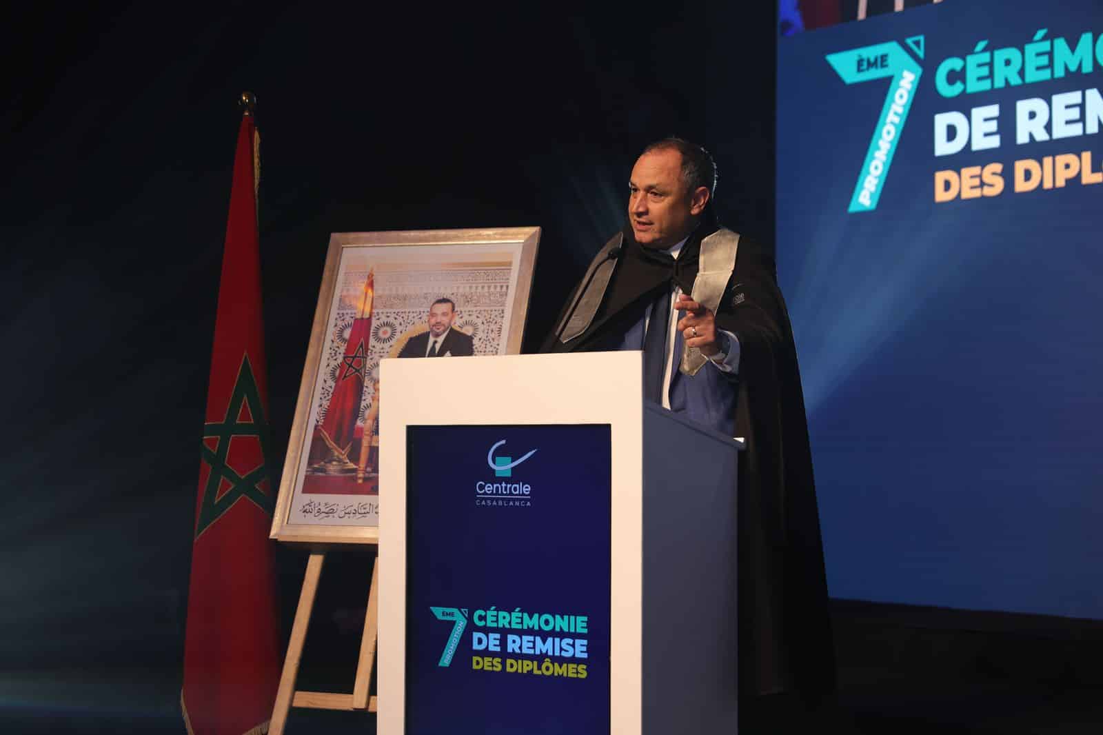 L’École Centrale Casablanca célèbre la réussite et la diversité de sa 7ᵉ promotion École Ryad Mezzour Ministre de lIndustrie et du Commerce