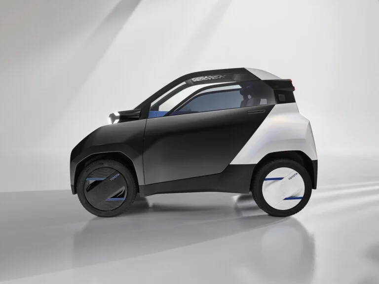 Toyota défie la Citroën Ami avec une voiture sans permis Toyota 2025 toyota ft me exterior 6 768x576 1