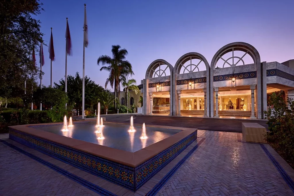 Pachamama s’installe à Fès : une immersion andalouse au Marriott Jnan Palace Pachamama Entree Marriott Fes Exterieur