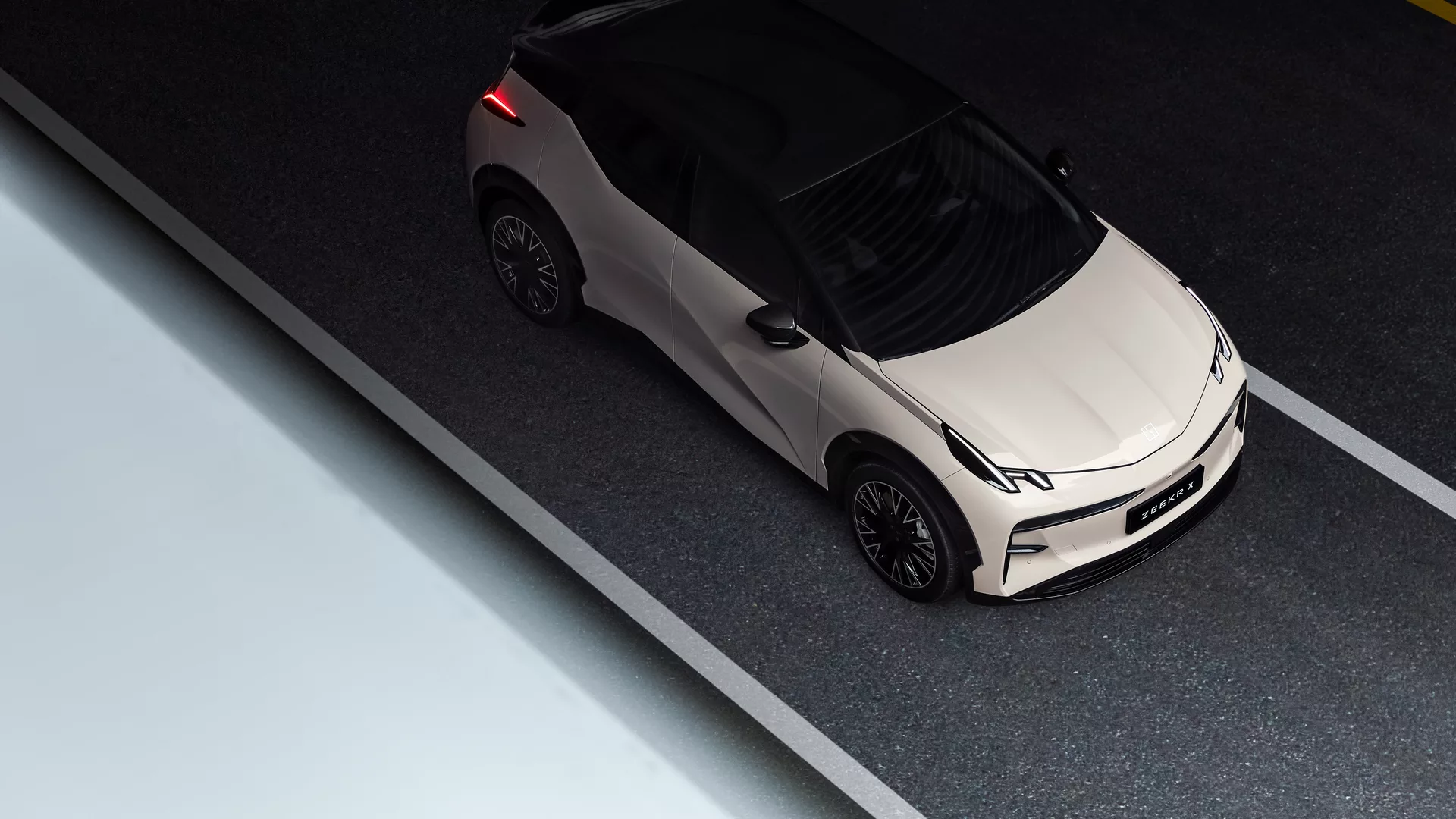 ZEEKR s’installe au Maroc : une nouvelle ère de la mobilité électrique haut de gamme zeekr Large 极氪BX 24A4696 fn