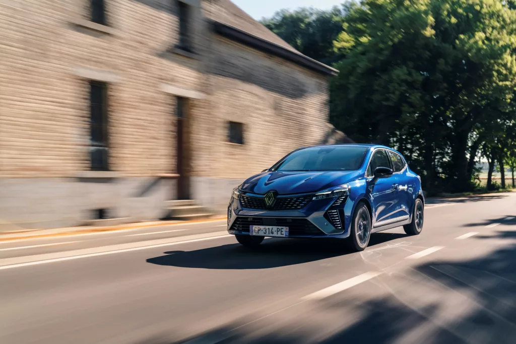 Renault Maroc dynamise le marché auto avec sa gamme E-Tech hybride et électrique Renault Clio E-Tech hybride