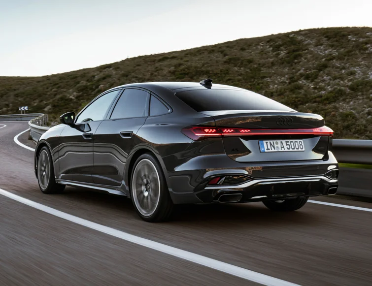 Nouvelle Audi A5 2025 : arrivée remarquée au Maroc avec hybridation légère et innovations Audi Nouvelle Audi A5 2025 : arrivée remarquée au Maroc avec hybridation légère et innovations