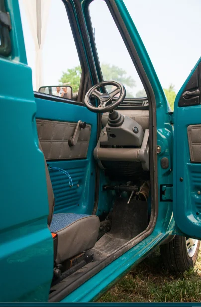 La Fiat Panda la plus étroite du monde : un exploit artisanal signé par un mécanicien italien Fiat Capture decran 2025 07 03 181200