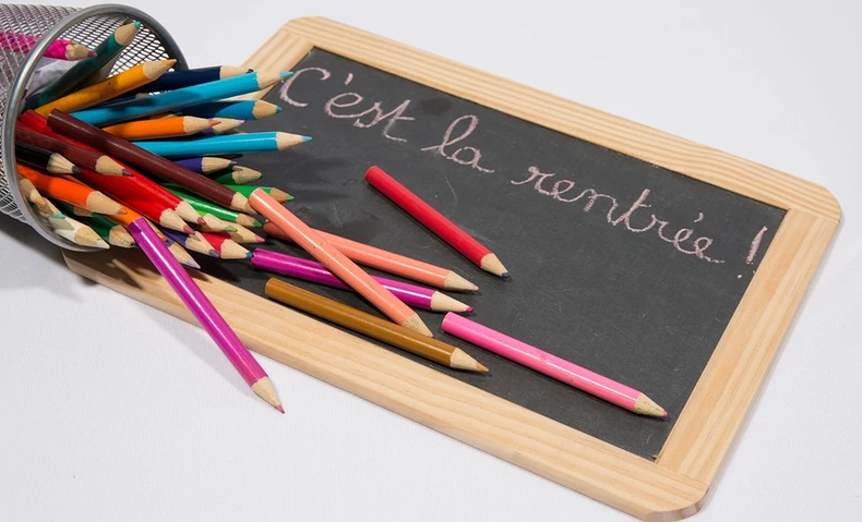 Sommeil, alimentation, émotions : le guide complet pour une rentrée scolaire réussie rentrée scolaire Sommeil alimentation emotions le guide complet pour une rentree scolaire reussie3
