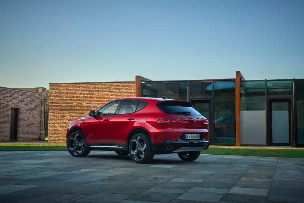 Alfa Romeo Tonale 2026 : le SUV italien affine son style et muscle son ADN sportif Alfa Romeo Tonale 2026 Alfa Romeo Tonale 2026 6