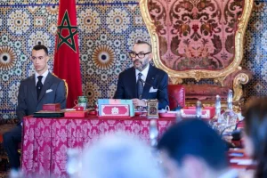 Le roi Mohammed VI souligne la cohésion nationale et la mobilisation populaire suscitées par la CAN Mohammed VI Le roi Mohammed VI souligne la cohésion nationale et la mobilisation populaire suscitées par la CAN