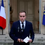 Sébastien Lecornu reste Premier ministre : la continuité plutôt que le changement Sébastien Lecornu Sébastien Lecornu