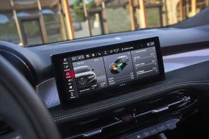 Alfa Romeo Tonale 2026 : le SUV italien affine son style et muscle son ADN sportif Alfa Romeo Tonale 2026 alfa romeo tonale 2026 maroc autonews 12 300x200 1