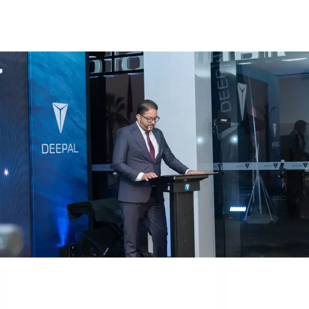 Deepal ouvre son premier showroom à Casablanca et accélère la mobilité électrique au Maroc Deepal WhatsApp Image 2025 11 12 at 18.27.59 3