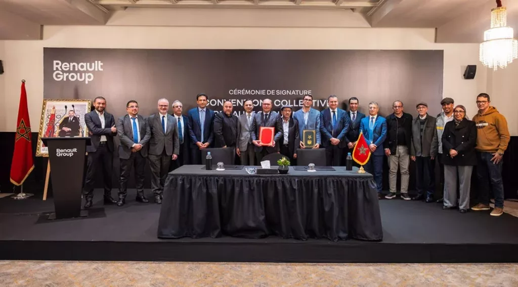 Renault Maroc formalise ses conventions collectives pour un dialogue social renforcé Renault Maroc Convnetion Collective Renault Commerce Maroc 2025Yasmine Idrissi Lahlou Mounia Bahbouhi Maroc Media reference publicite advertising FamilleActuelle DecoActelle