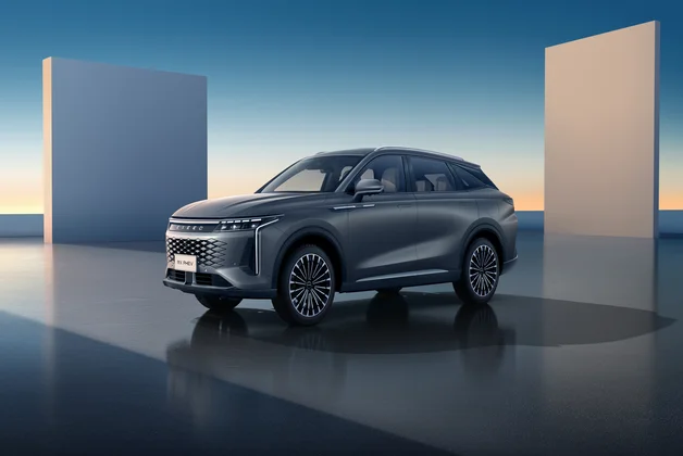 M-AUTOMOTIV introduit EXEED : luxe, performance et électrification au Maroc M-AUTOMOTIV EXEED RX PHEV cam001 1