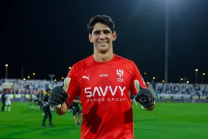 Al-Hilal privé de Bounou : le gardien marocain touché au quadriceps et indisponible Bounou Al-Hilal privé de Bounou : le gardien marocain touché au quadriceps et indisponible