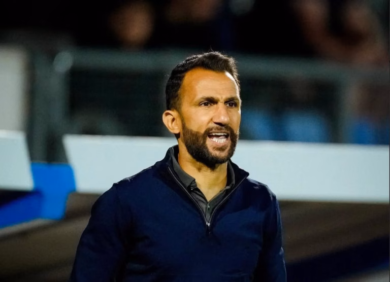 Lions de l’Atlas : Adil Ramzi pressenti dans le staff de Mohamed Ouahbi Adil Ramzi 1