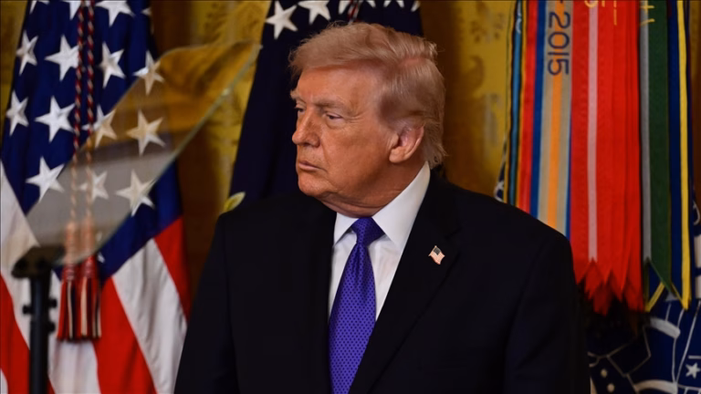 Le président Trump exclut tout déploiement de troupes US en Iran Conference de presse Trump