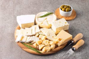 Fromage au Maroc : le gouvernement rassure sur la sécurité des produits laitiers