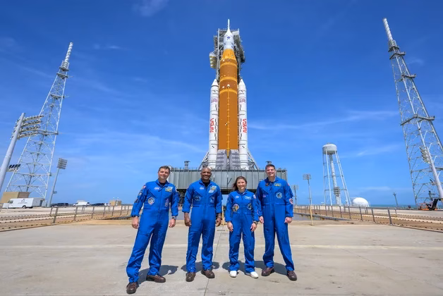 Artemis II : décollage en direct de la mission lunaire de la NASA