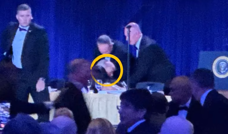 Washington : tirs au dîner des correspondants, Trump évacué, un suspect interpellé trump maison blanche shooting tir au feu samedi 25 avril