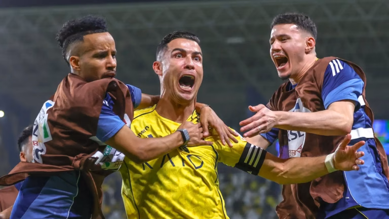 Cristiano Ronaldo à 4 matchs du titre avec Al-Nassr : le sacre enfin en vue ? Cristiano Ronaldo Al Nassr copie