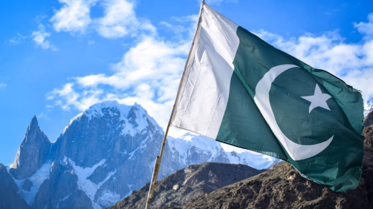 Le Pakistan accuse l’Afghanistan après un attentat meurtrier contre un poste de police Pakistan