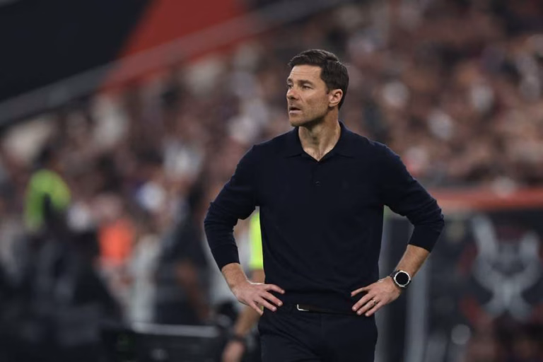 Chelsea confie son renouveau à Xabi Alonso Xabi alonso