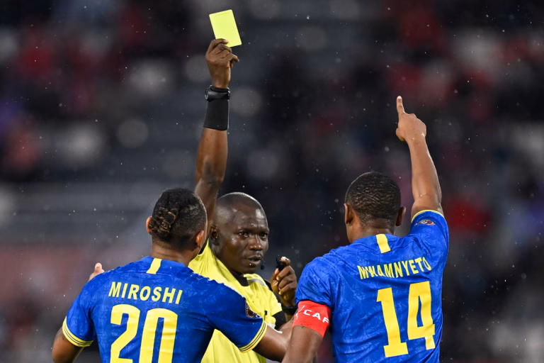 Finale de Ligue des champions : l’AS FAR conteste la désignation de Jean-Jacques Ndala arbitre CAN